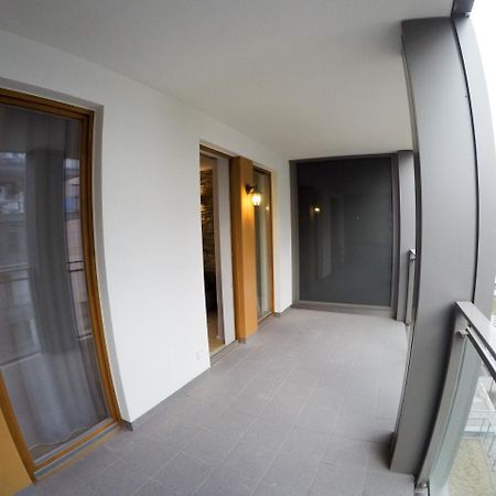 Apartament Obrzezna 3 Deluxe ワルシャワ エクステリア 写真