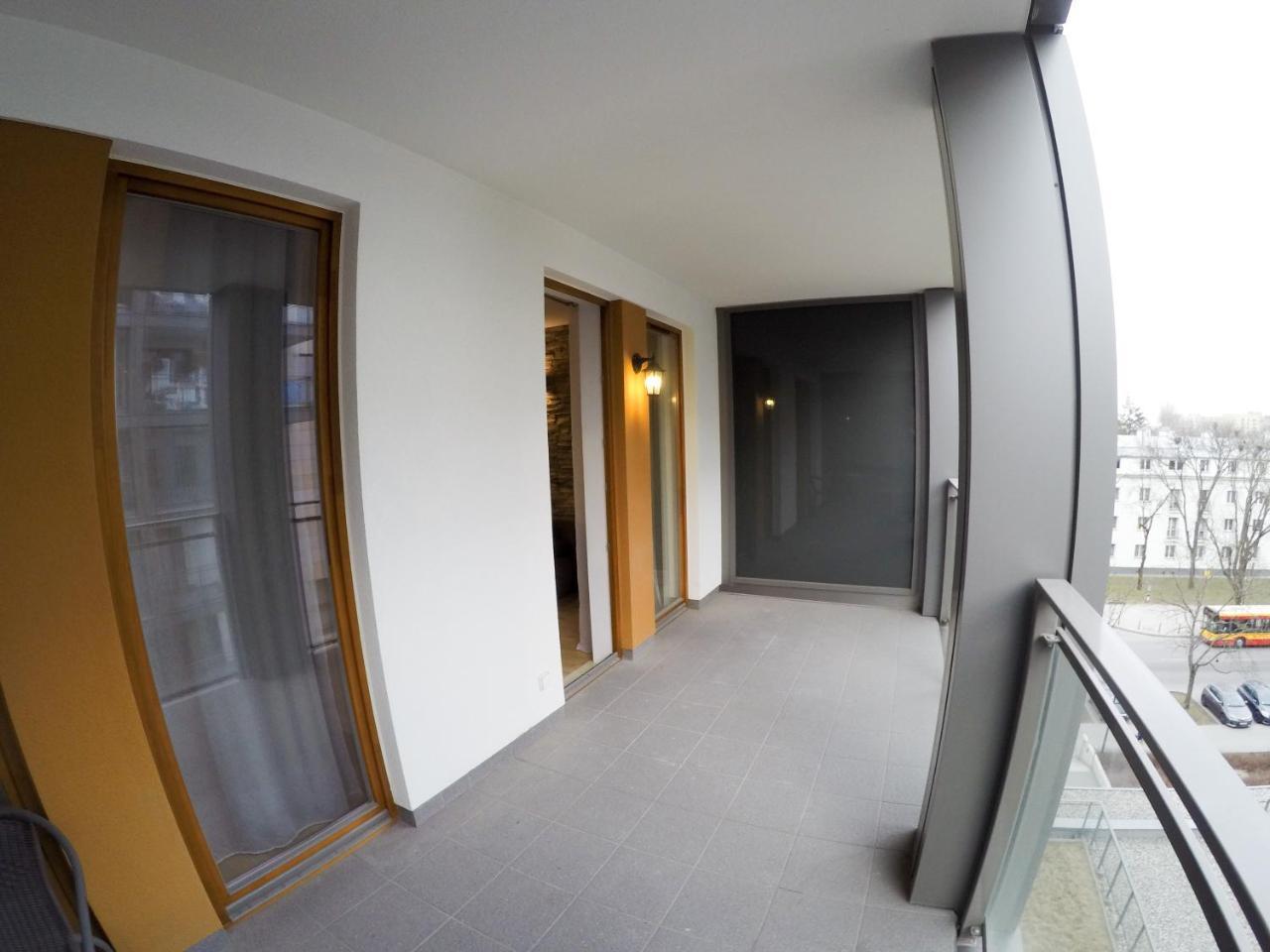 Apartament Obrzezna 3 Deluxe ワルシャワ エクステリア 写真