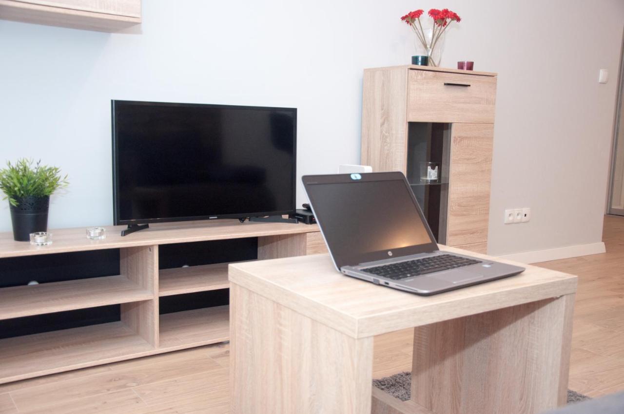 Apartament Obrzezna 3 Deluxe ワルシャワ エクステリア 写真