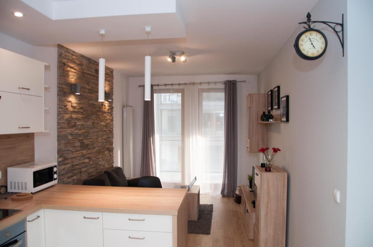 Apartament Obrzezna 3 Deluxe ワルシャワ エクステリア 写真
