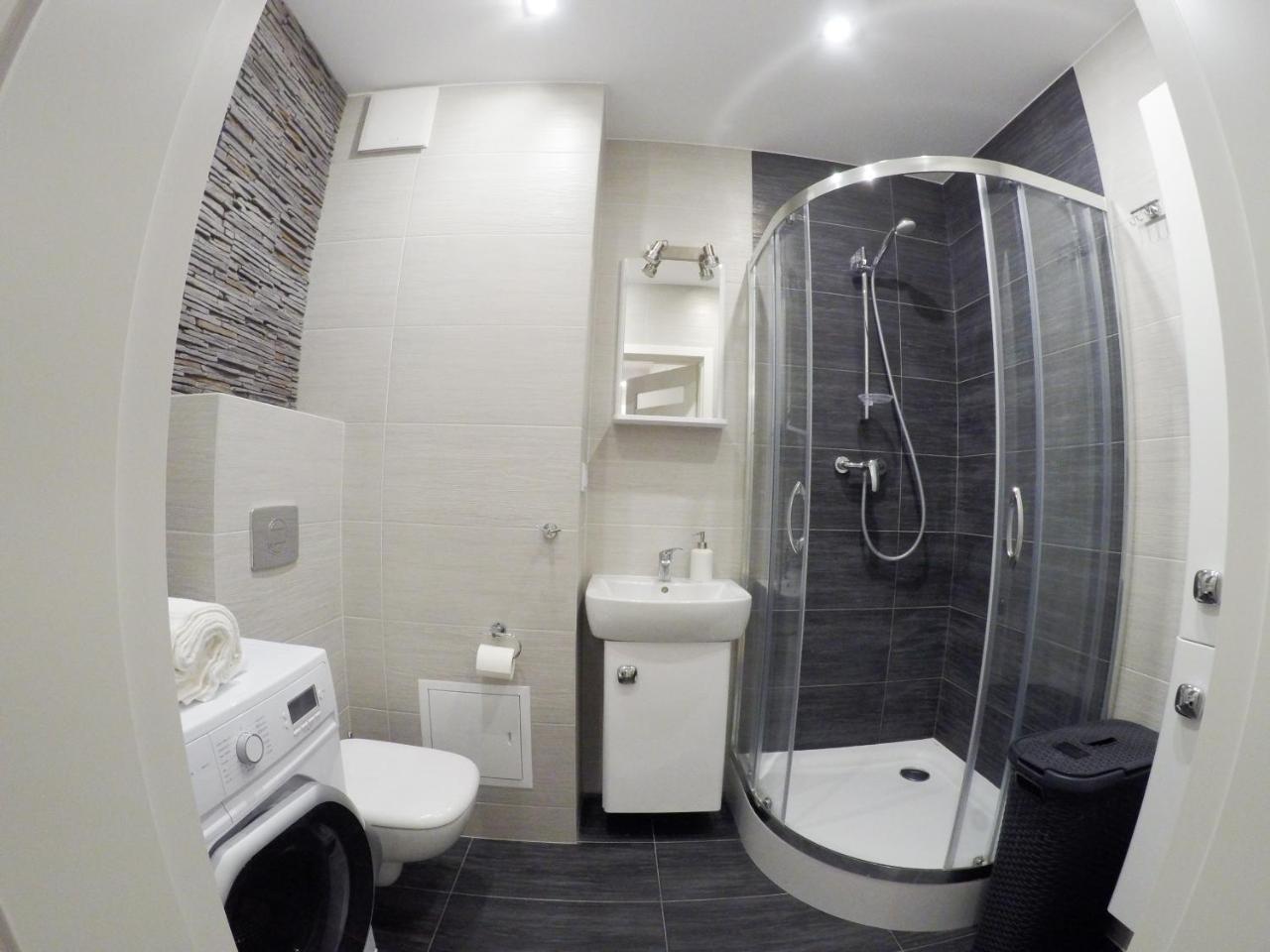 Apartament Obrzezna 3 Deluxe ワルシャワ エクステリア 写真